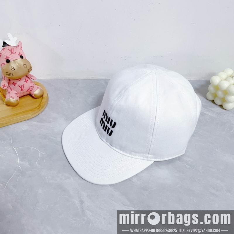 Miumiu Hat dx30