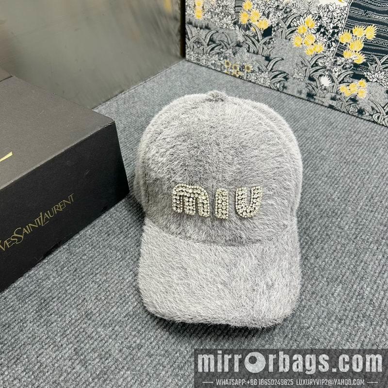 Miumiu Hat dx93