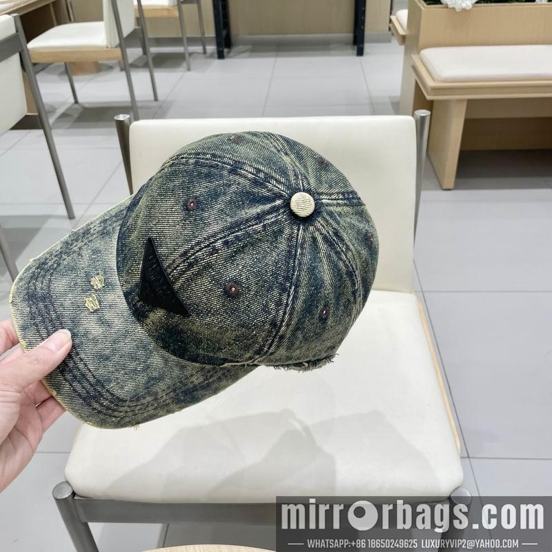 Prada Hat 032001