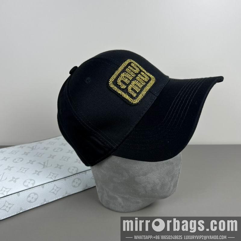 Miumiu Hat dx20
