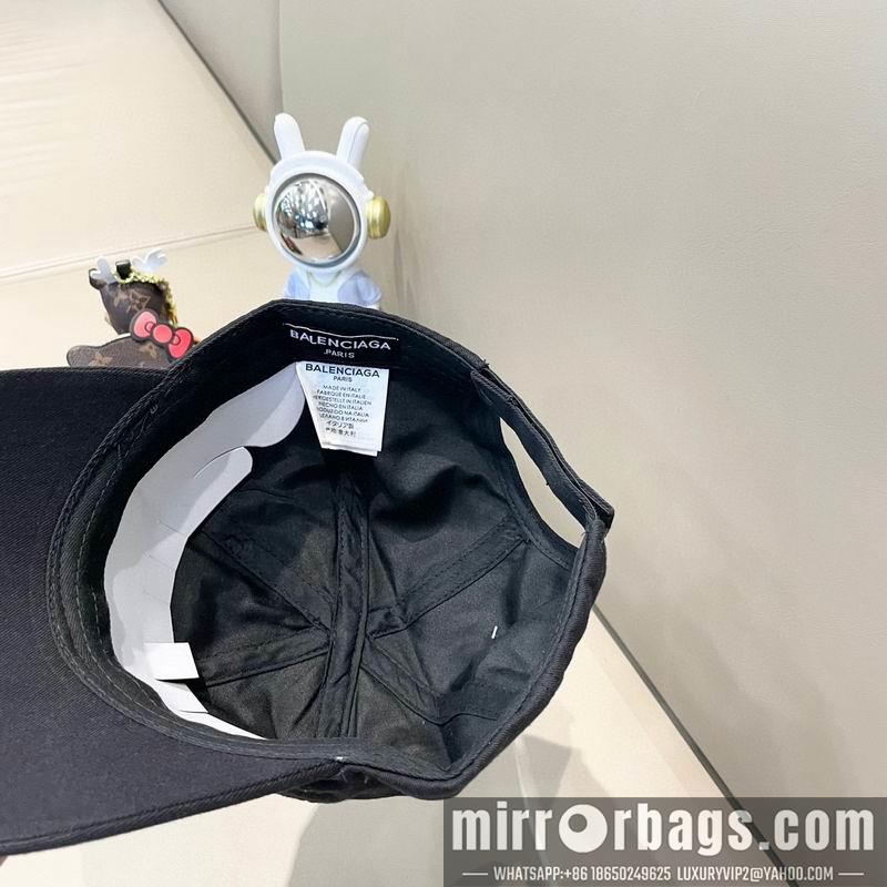 Balenciaga Hat 081401