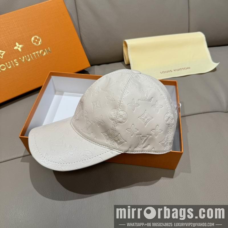 LV Hat dx107