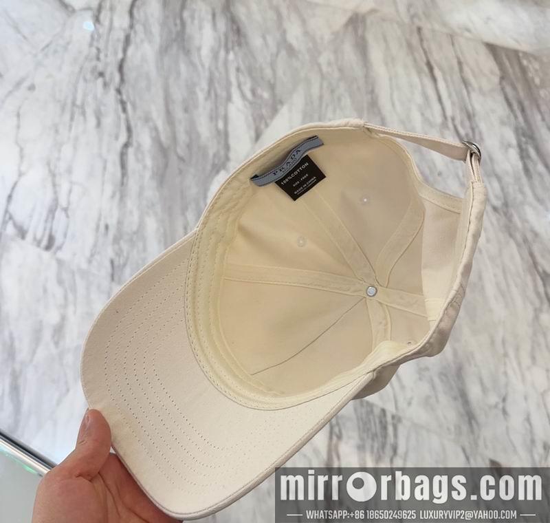 Prada Hat dx18