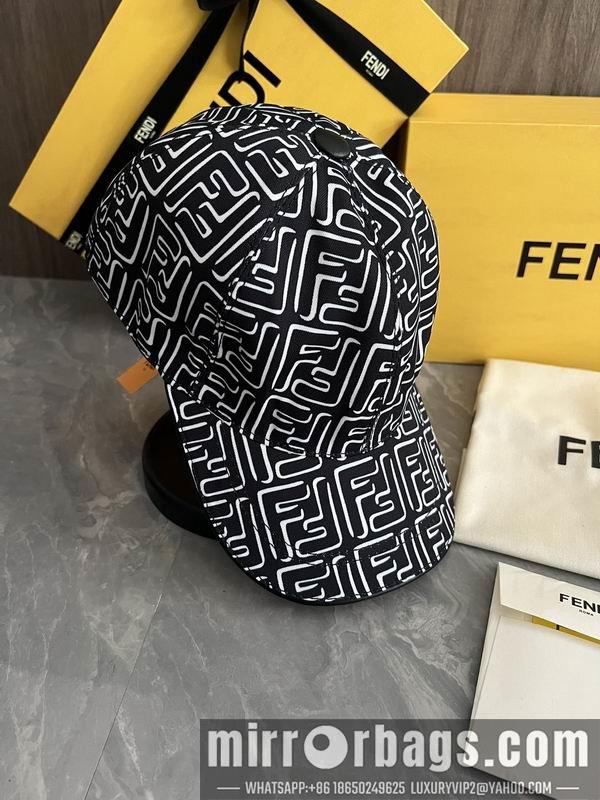 Fendi Hat dx60
