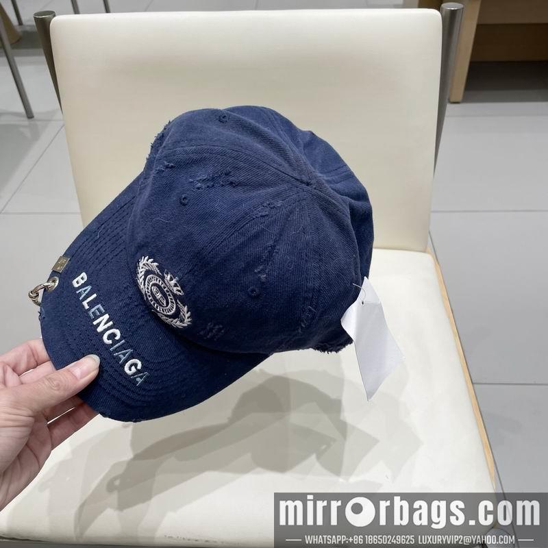 Balenciaga Hat 032001