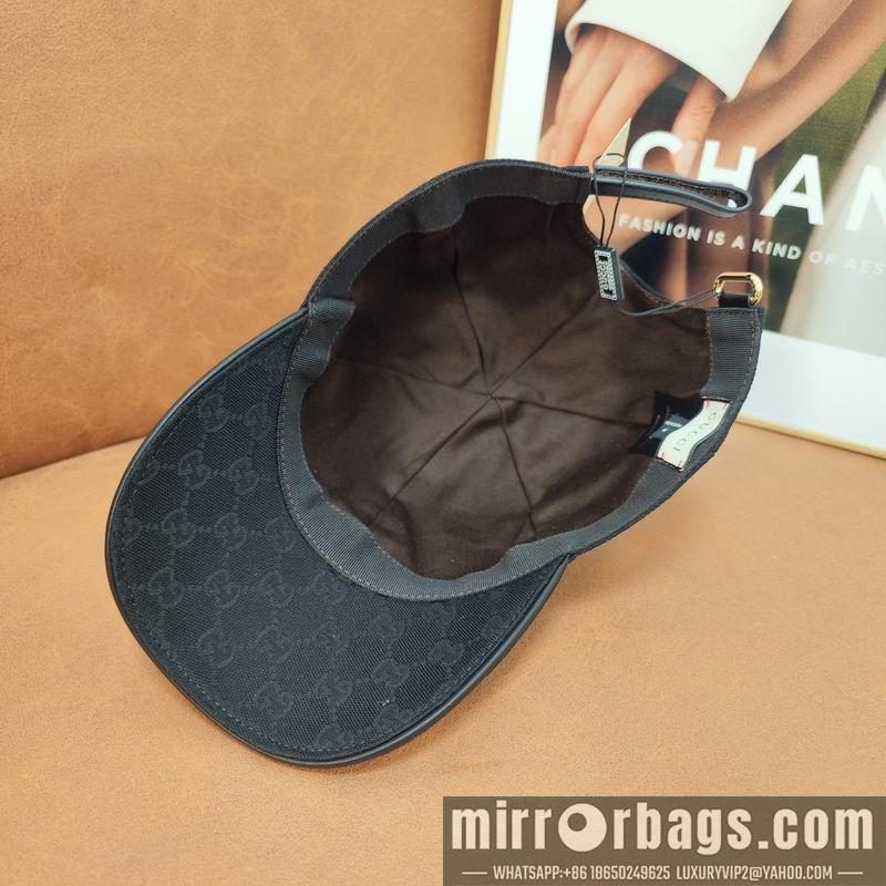 Gucci Hat dx103