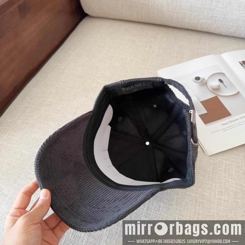 Chanel Hat dx70