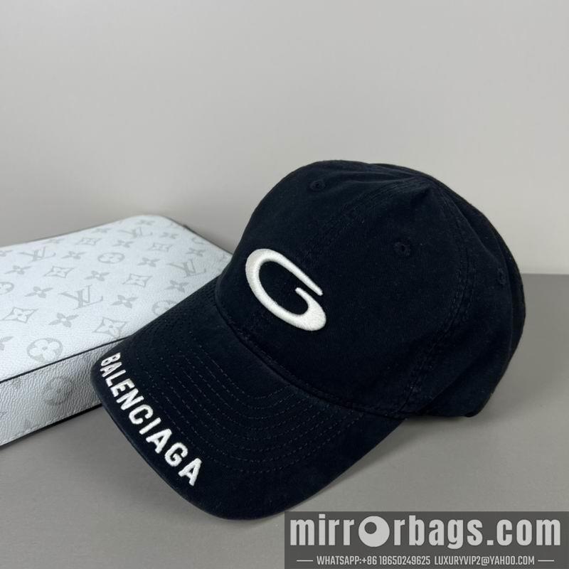 Balenciaga Hat dx76