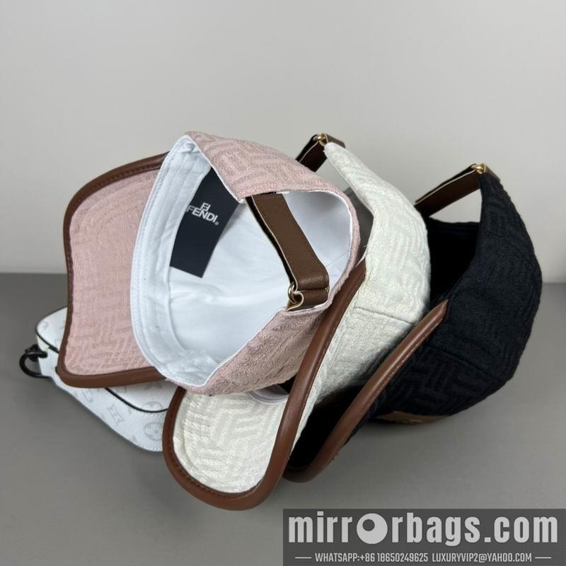 Fendi Hat dx68