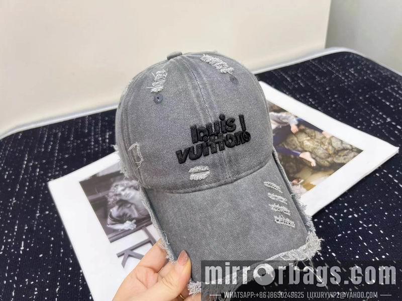 LV Hat dx109