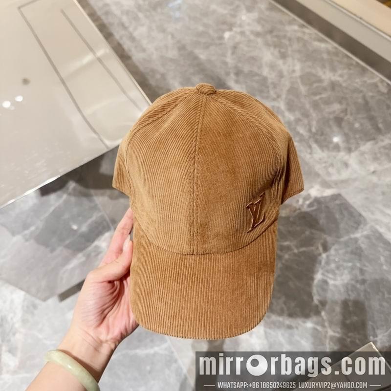 LV Hat 082603