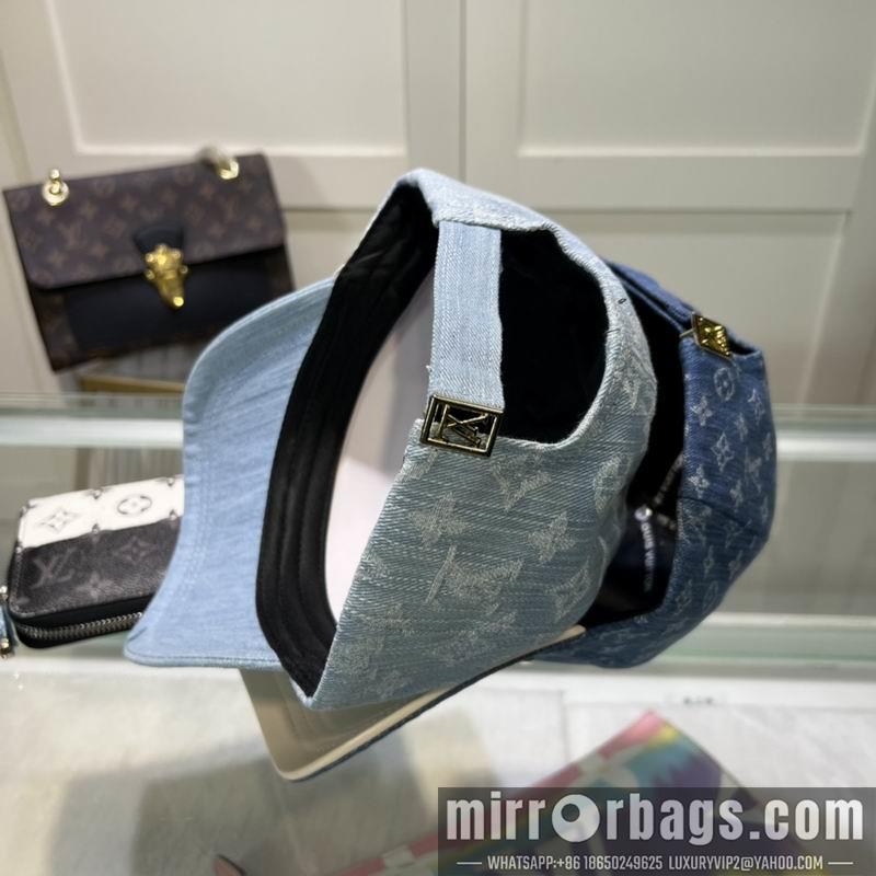 LV Hat dx126