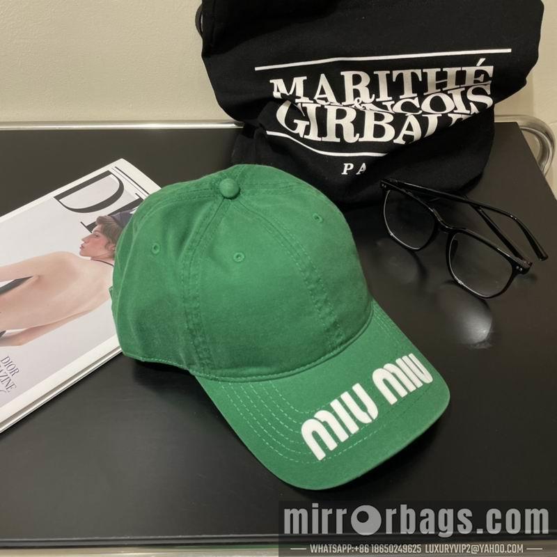 MiuMiu Hat 042701