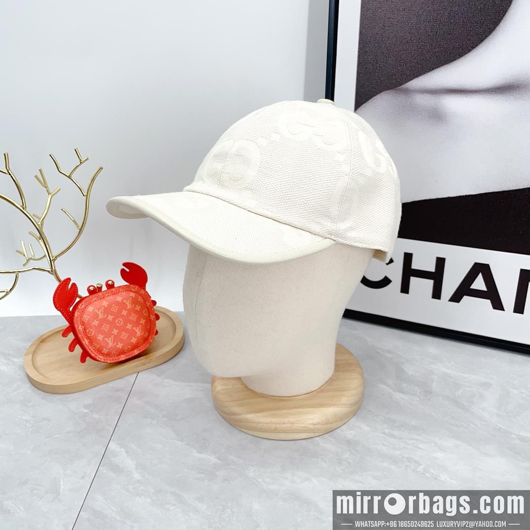 Gucci Hat dx18
