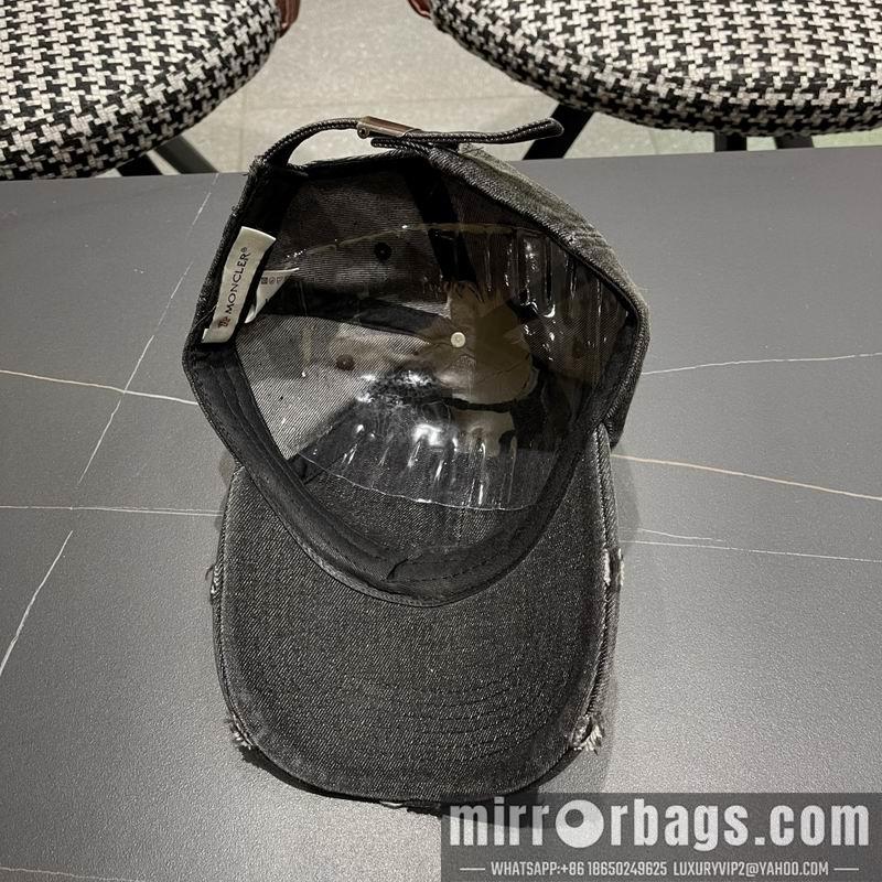 Moncler Hat 041403
