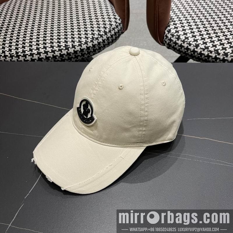 Moncler Hat 041402