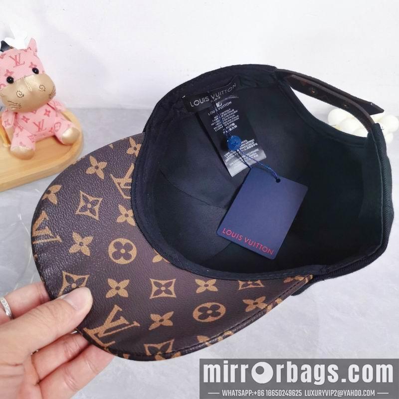 LV Hat dx08