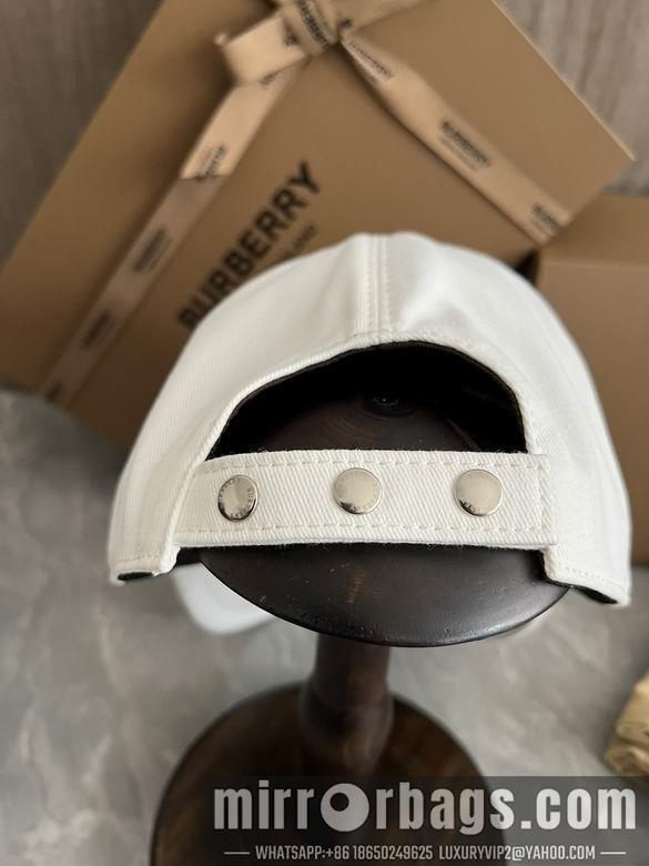 Burberry Hat dxn04