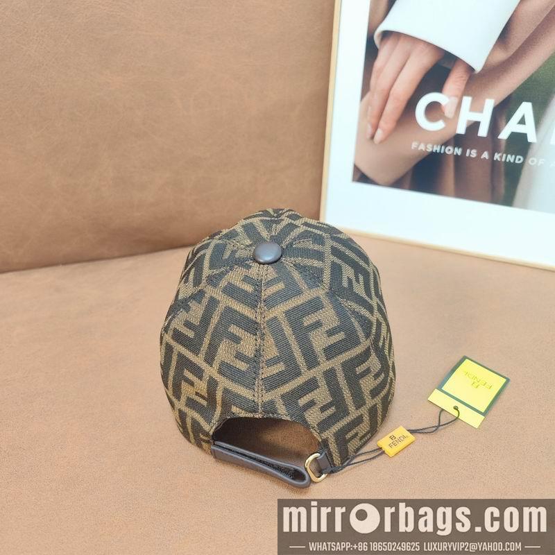 Fendi Hat dx42