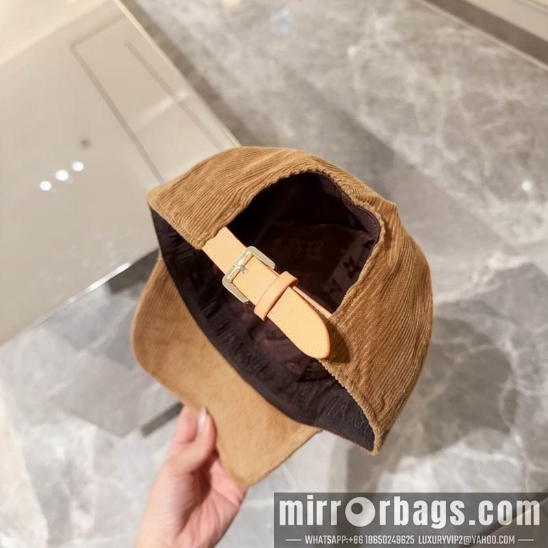 LV Hat 082603