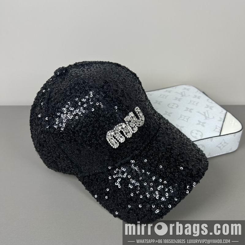 Miumiu Hat dx40