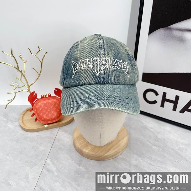Balenciaga Hat dx41