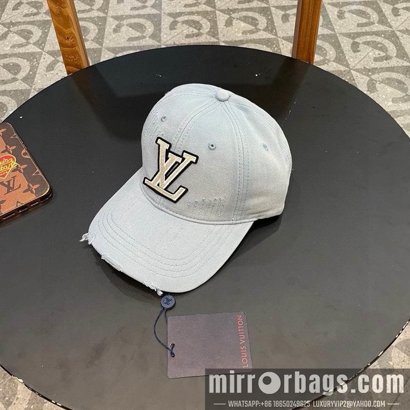 LV Hat 030941