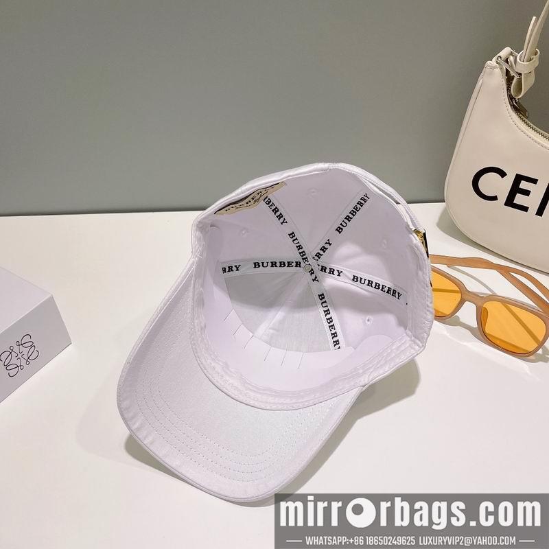 Burberry Hat 050702
