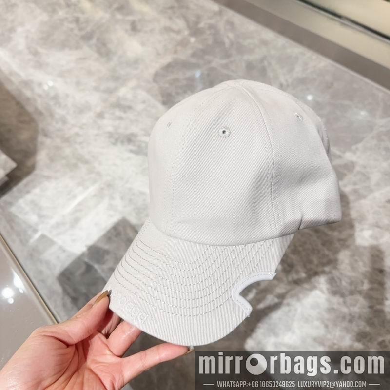 Balenciaga Hat dx55