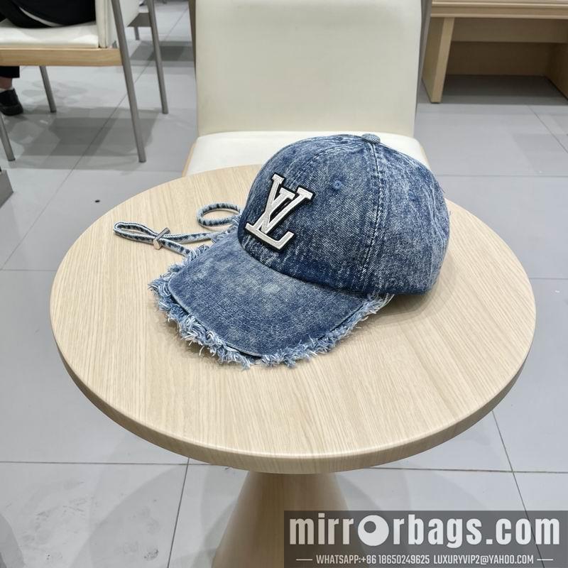 LV Hat 030703