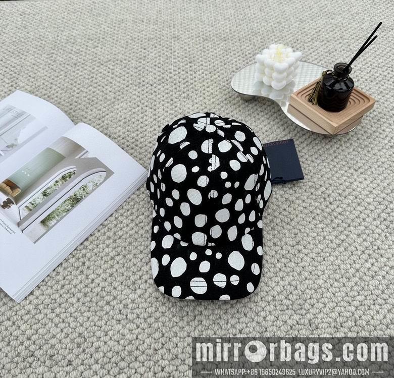 LV Hat dxn22