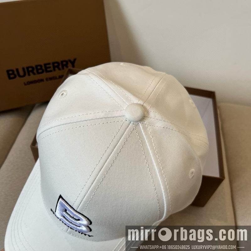 Burberry Hat dx08
