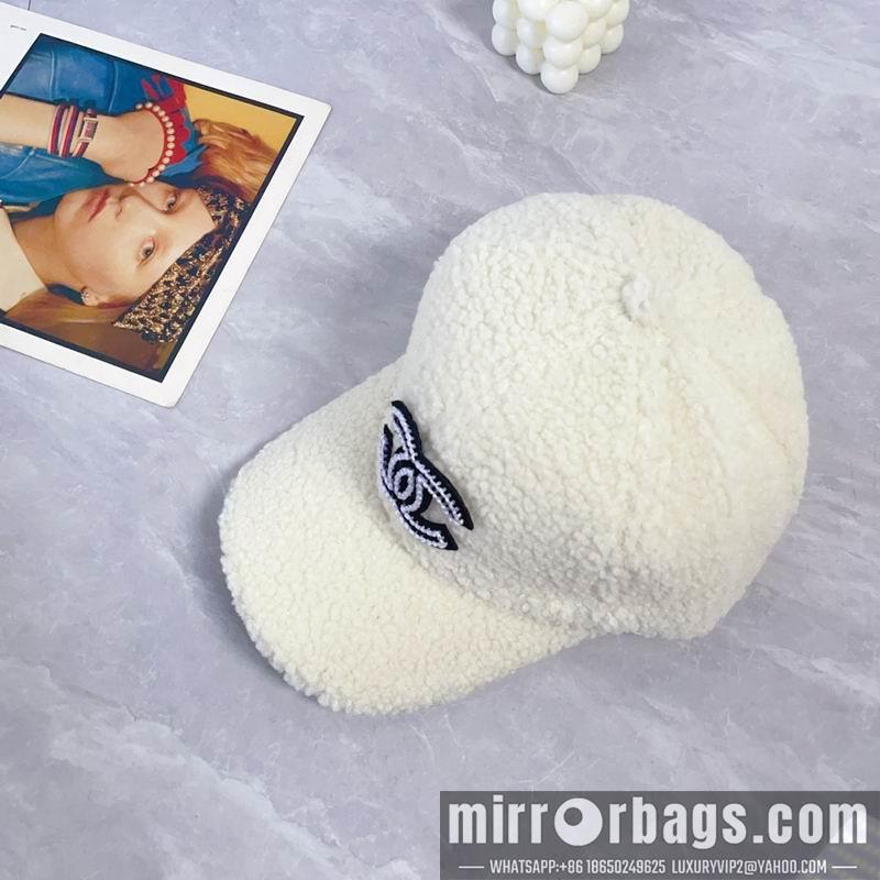 Chanel Hat dx45