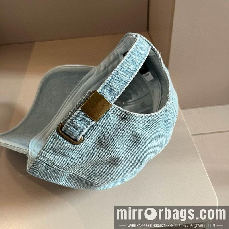 Prada Hat dx10
