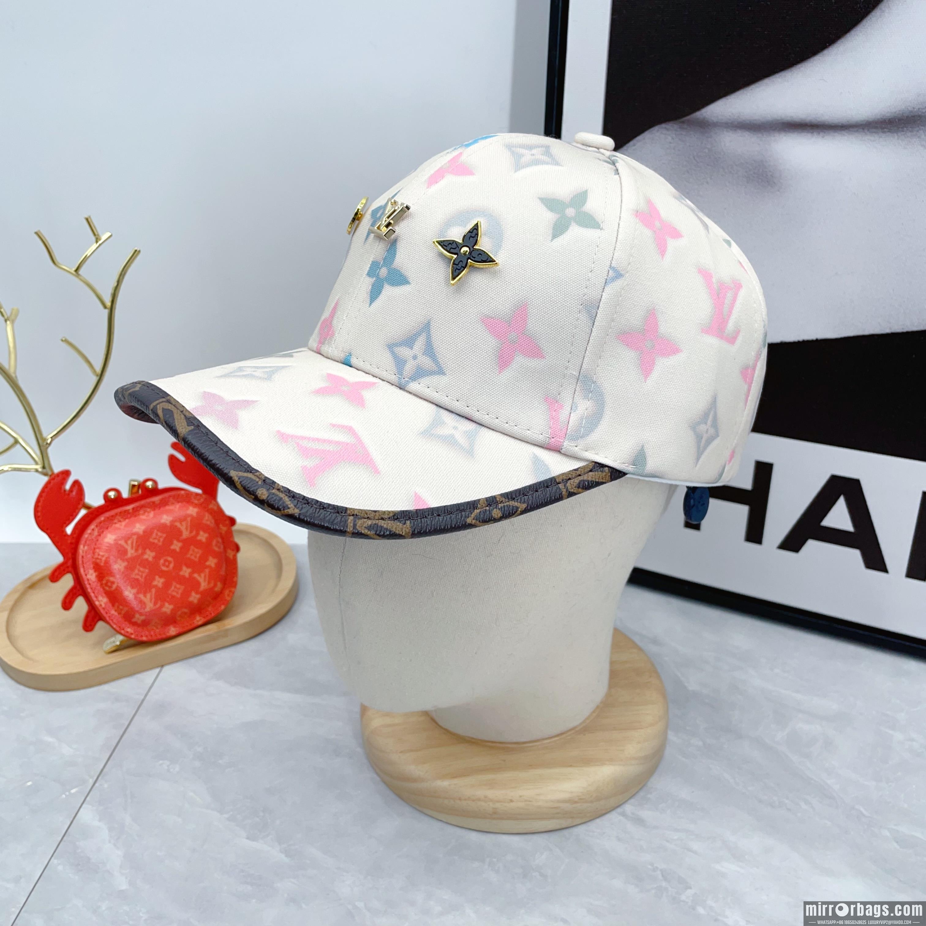 LV Hat dx03