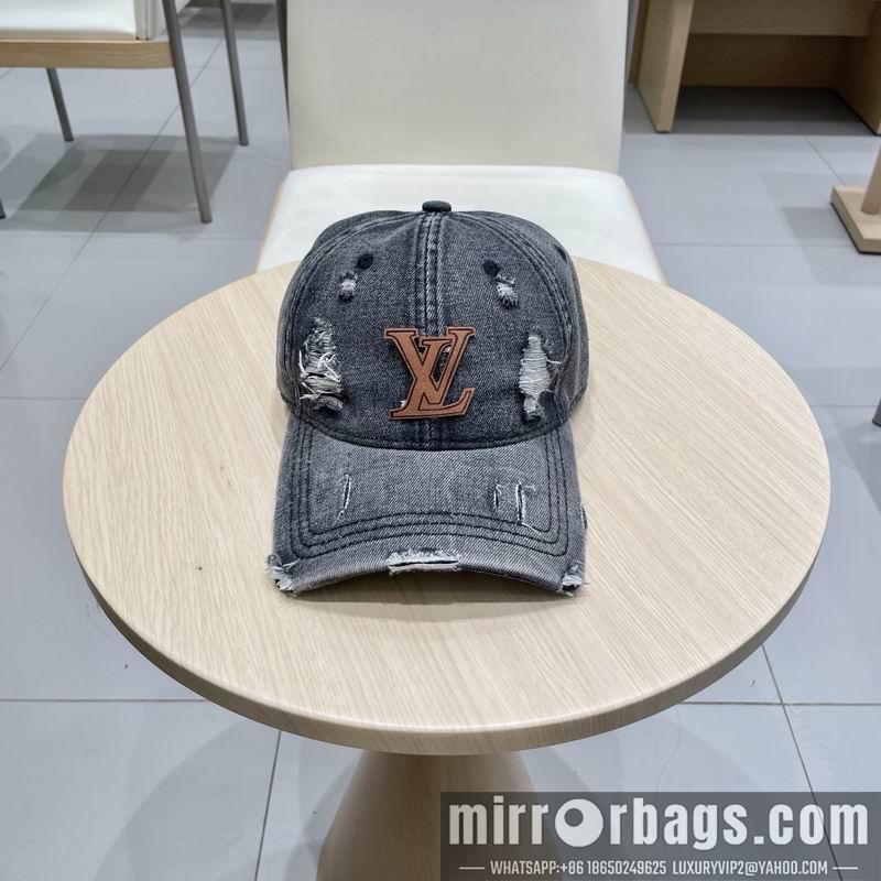 LV Hat 030796