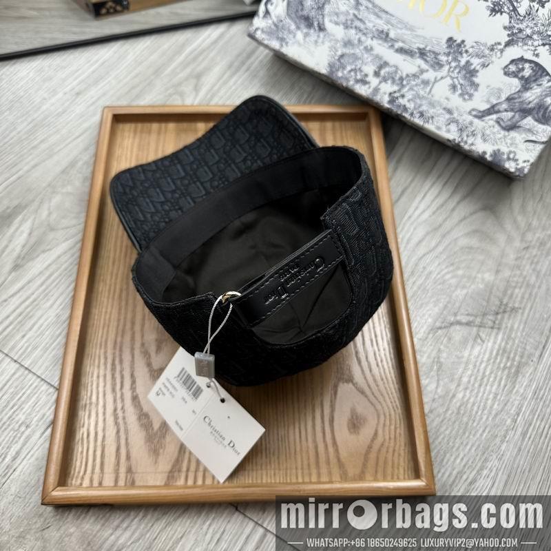 Dior Hat dx07