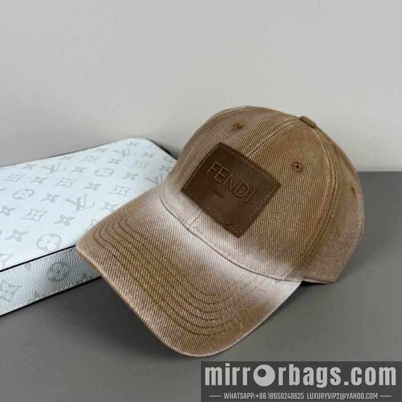 Fendi Hat dx67