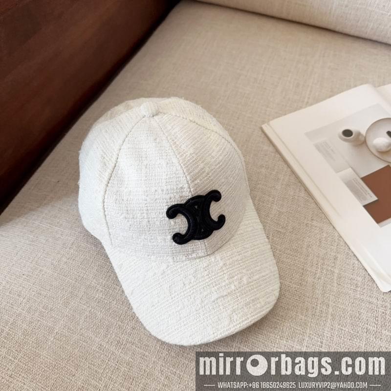Celine Hat dx70