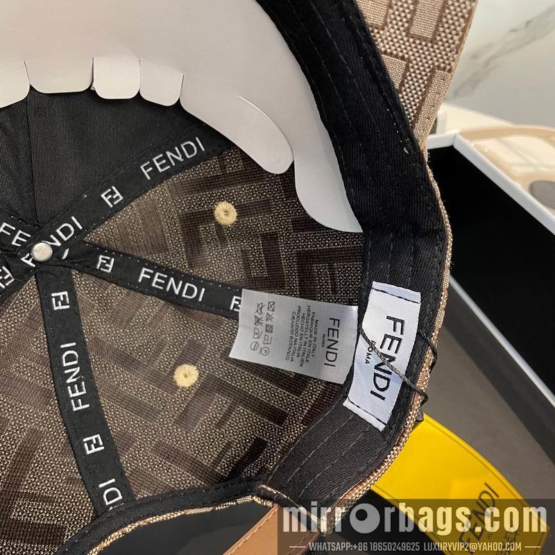Fendi Hat dx73