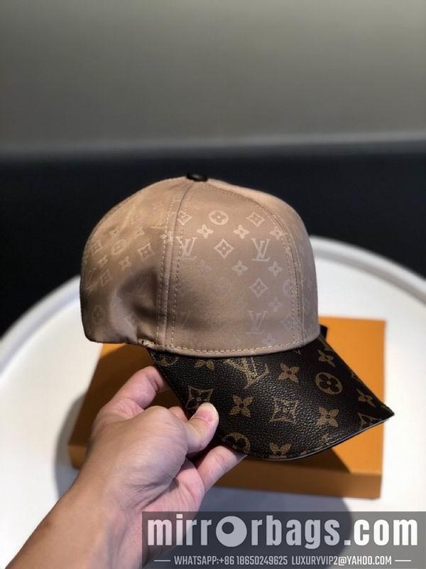 LV Hat 071202