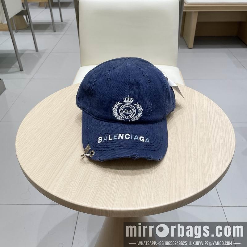 Balenciaga Hat 032001