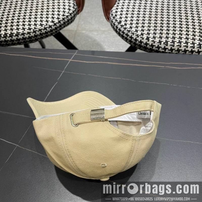 Dior Hat 121401