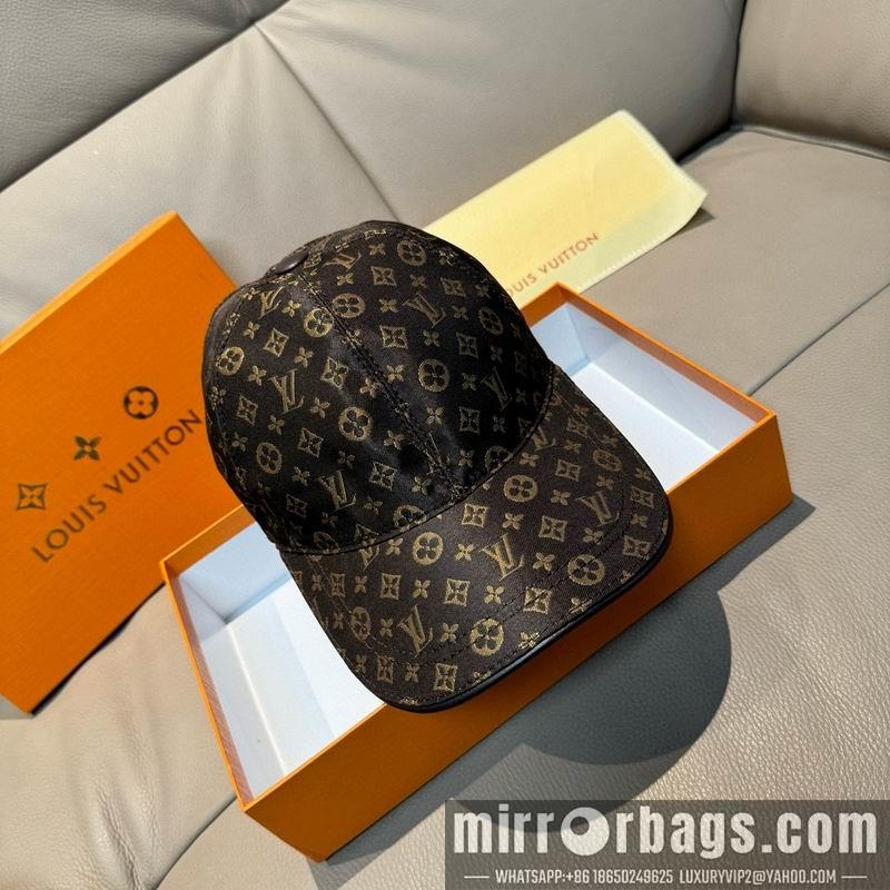LV Hat dx119