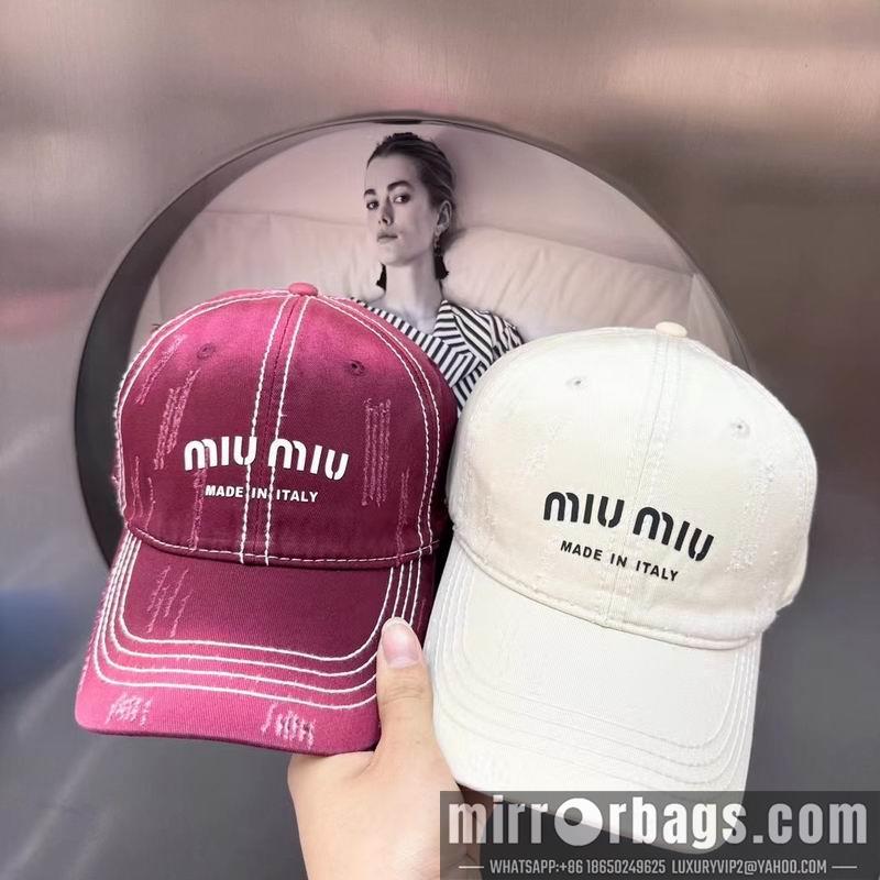 Miumiu Hat 041702