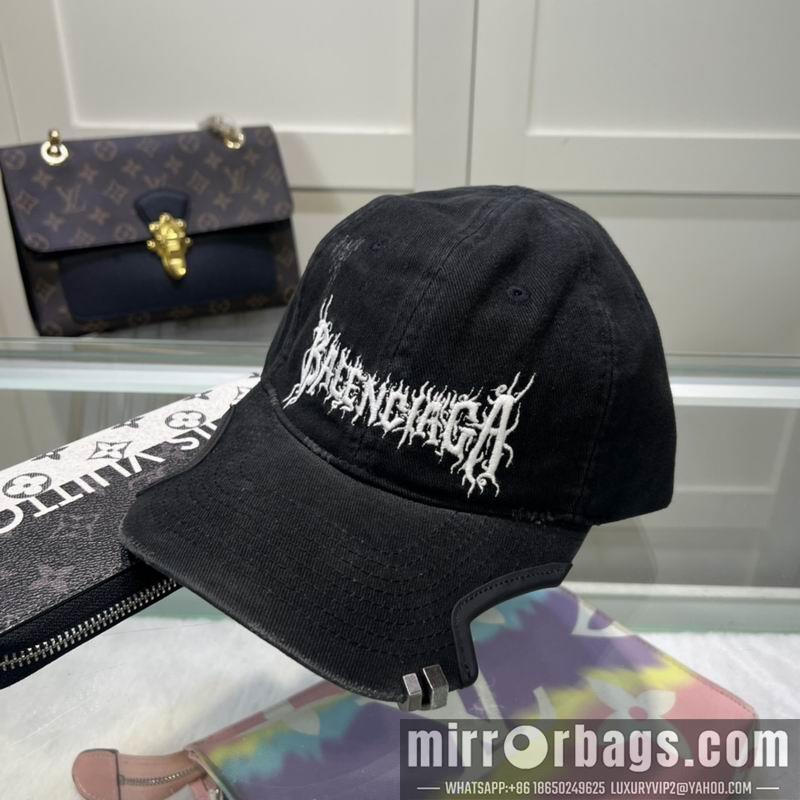 Balenciaga Hat dx110