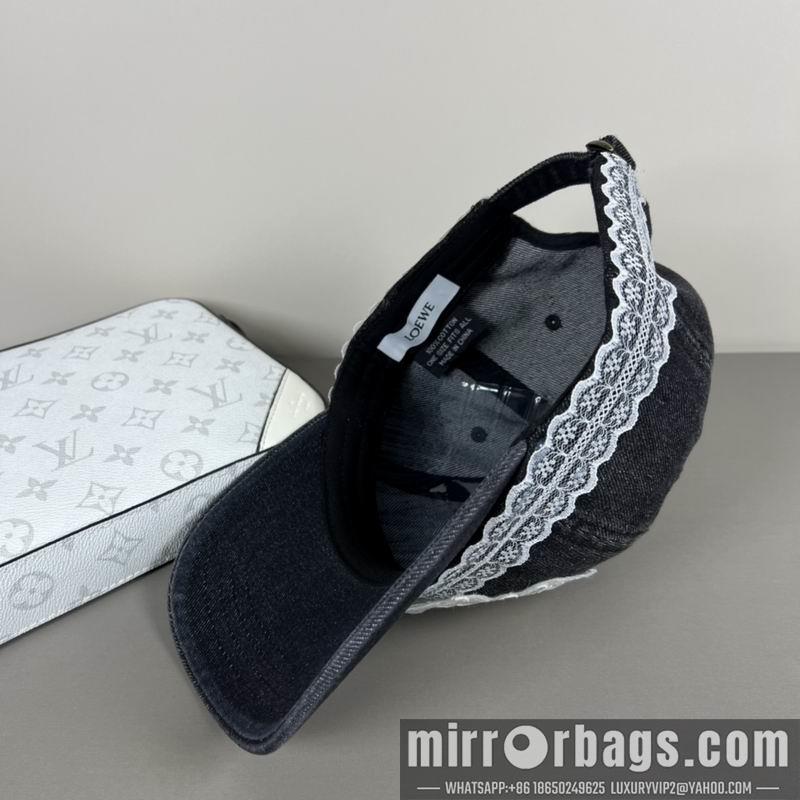 Loewe Hat dx45