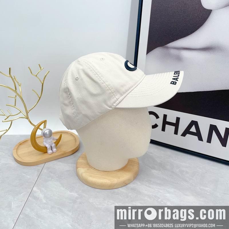 Balenciaga Hat dx67