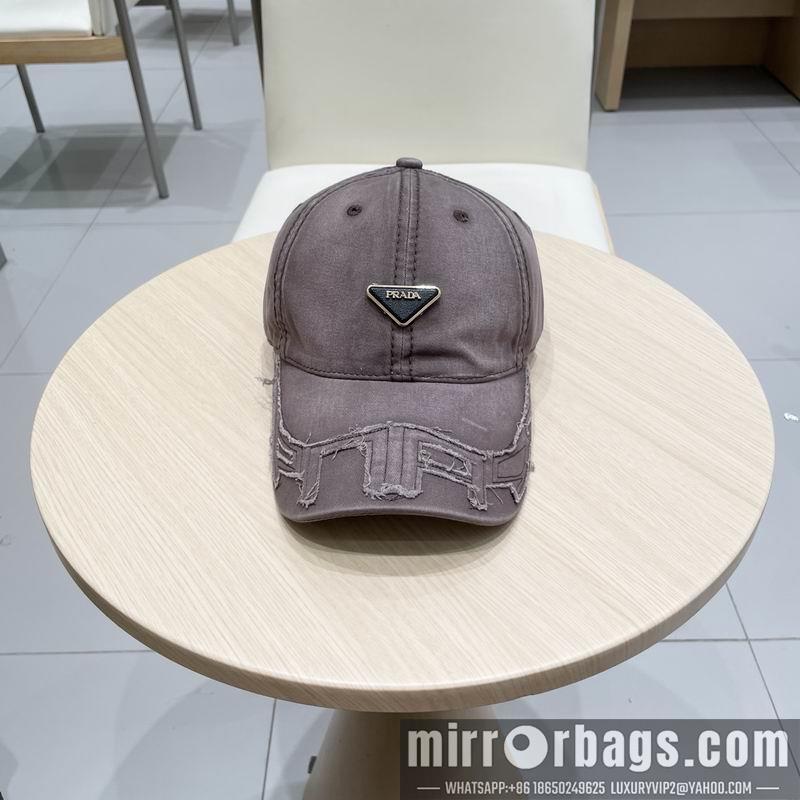 Prada Hat 021002