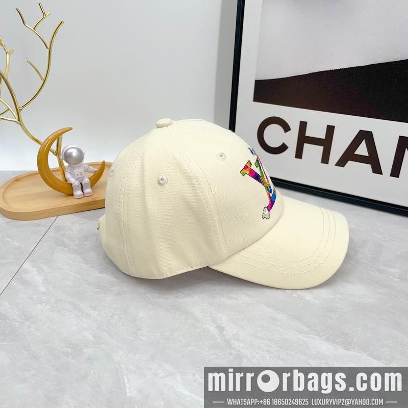 LV Hat dx43